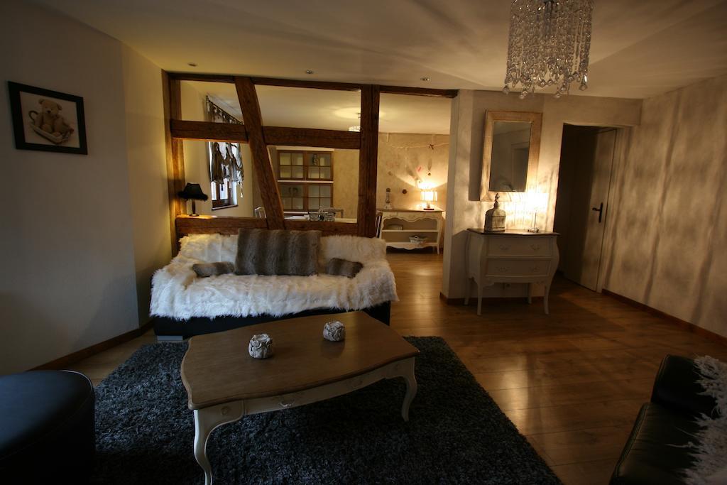 Les Authentics - La Maison d'Amélie Riquewihr Habitación foto